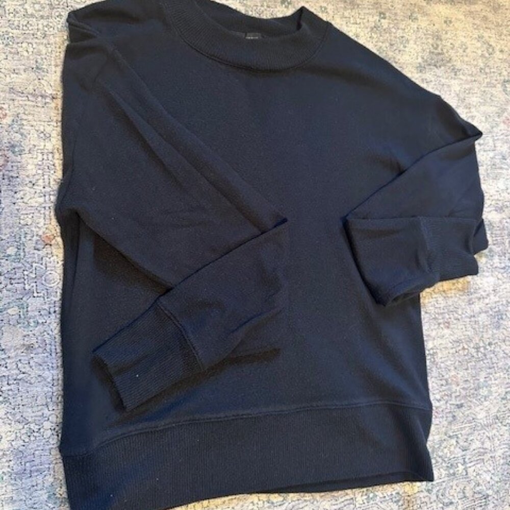 J Crew Relaxed Fit Crew Neck Sweater